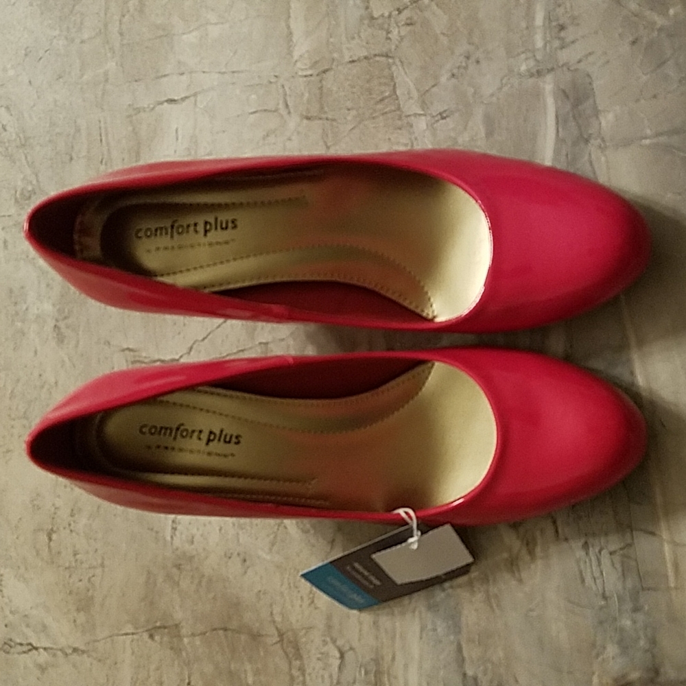 New! Hot Pink Patent Heels